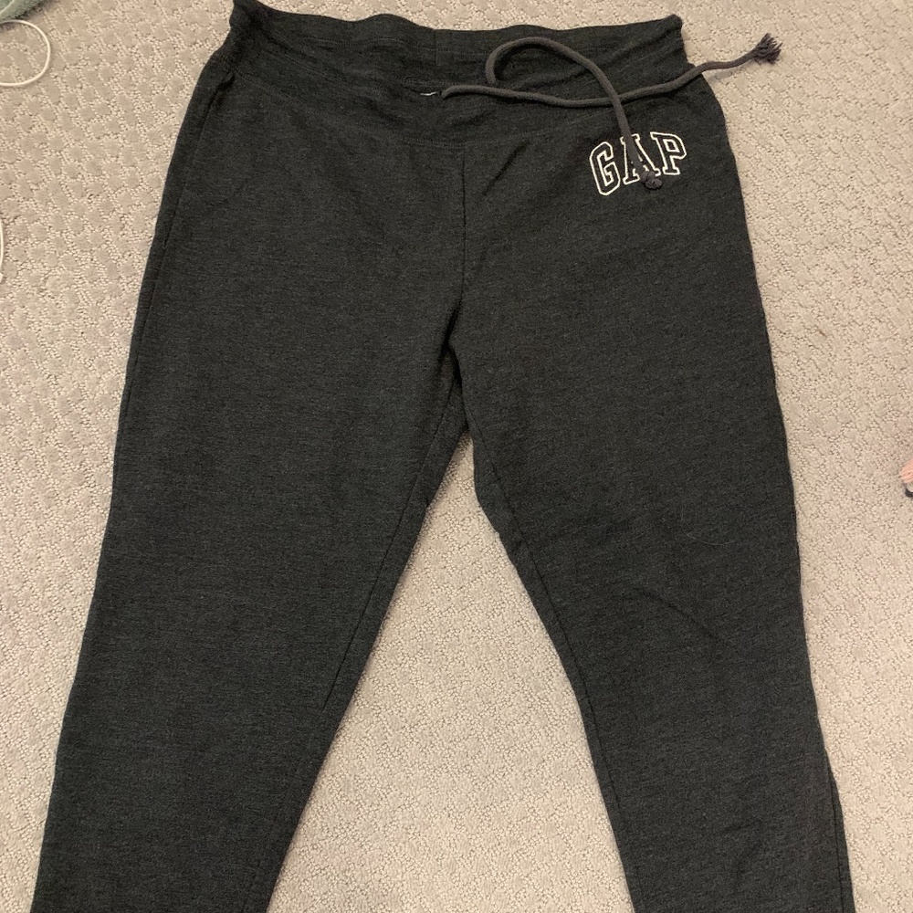 Gap sweatpants